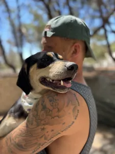 Adopt Odiseas